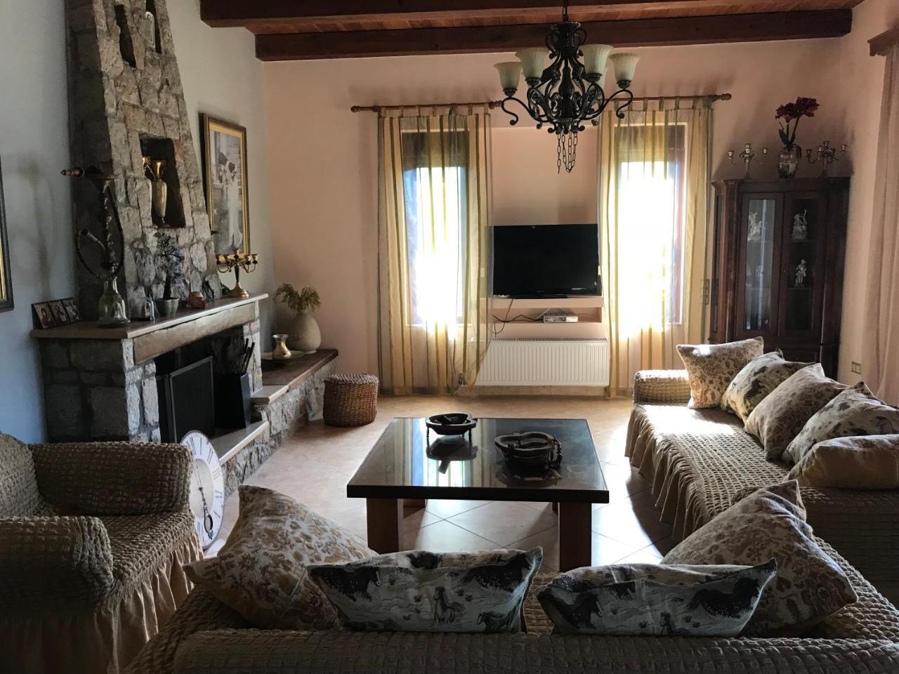 Вілла Loy Loy House Koilas Екстер'єр фото